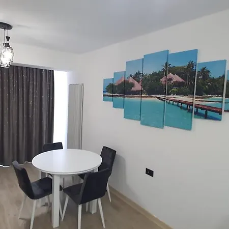 Gorgeous - Infinity Pool & Private Parking * Năvodari