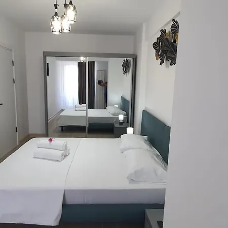 Apartamento Gorgeous - Infinity Pool & Private Parking Năvodari